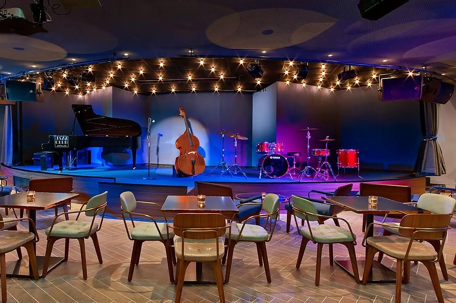 Lieux événementiels, LE MÉRIDIEN ÉTOILE