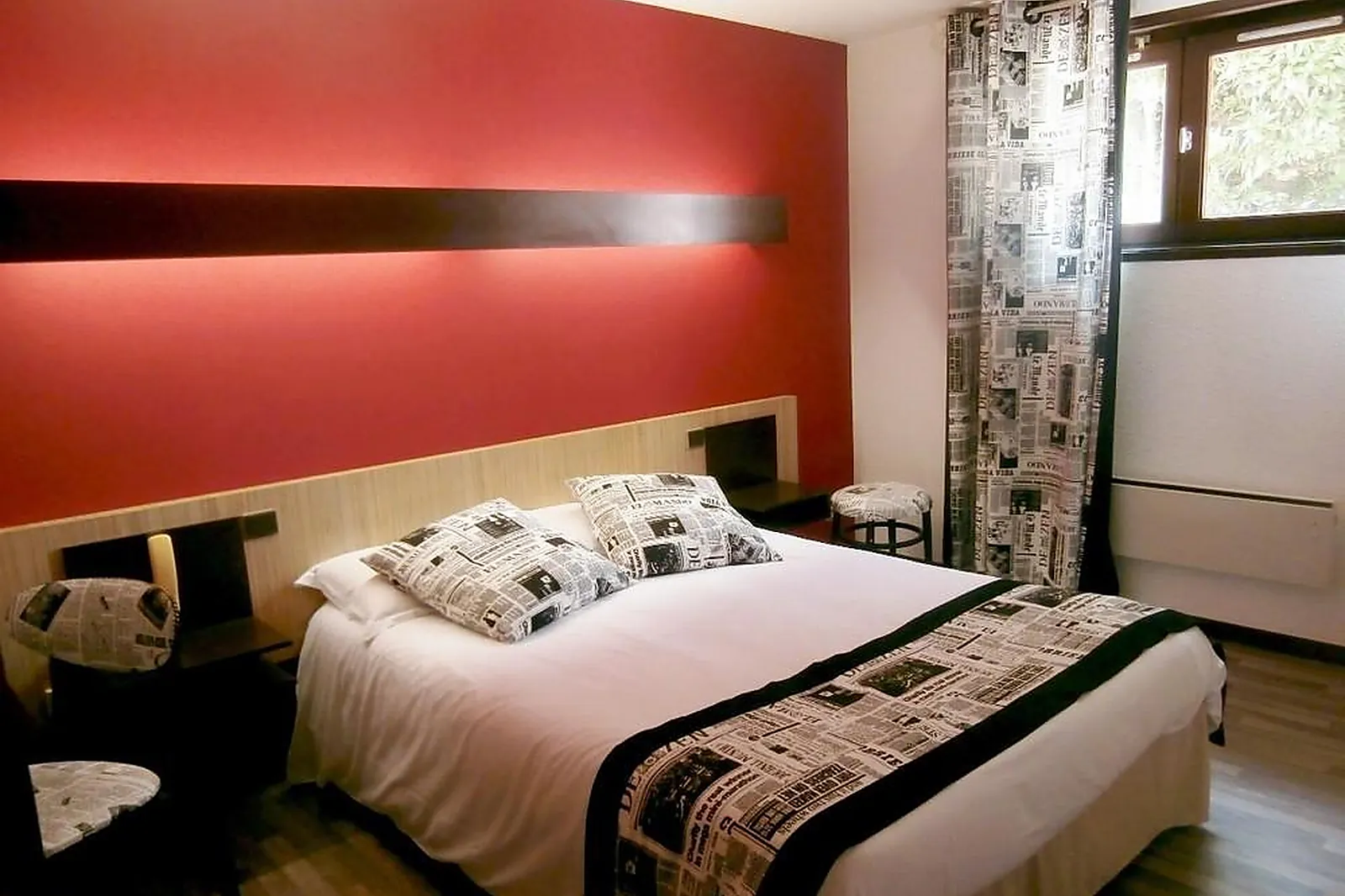 Lieux événementiels, LE MERLE BLANC