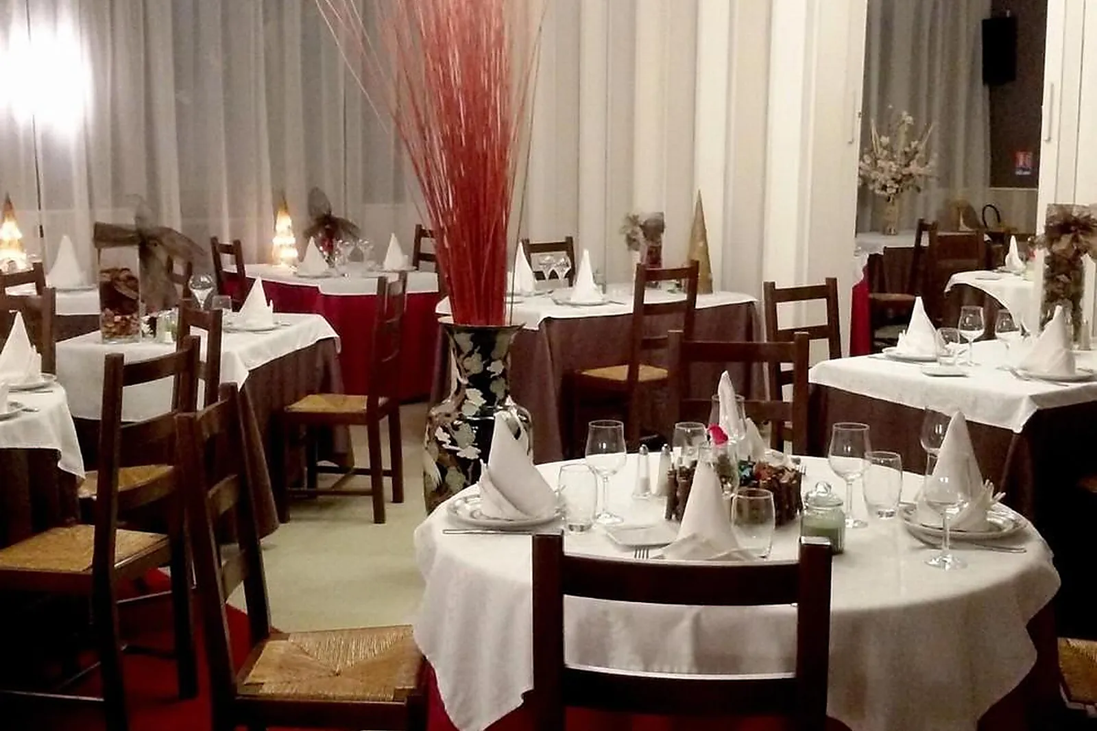 Lieux événementiels, LE MERLE BLANC