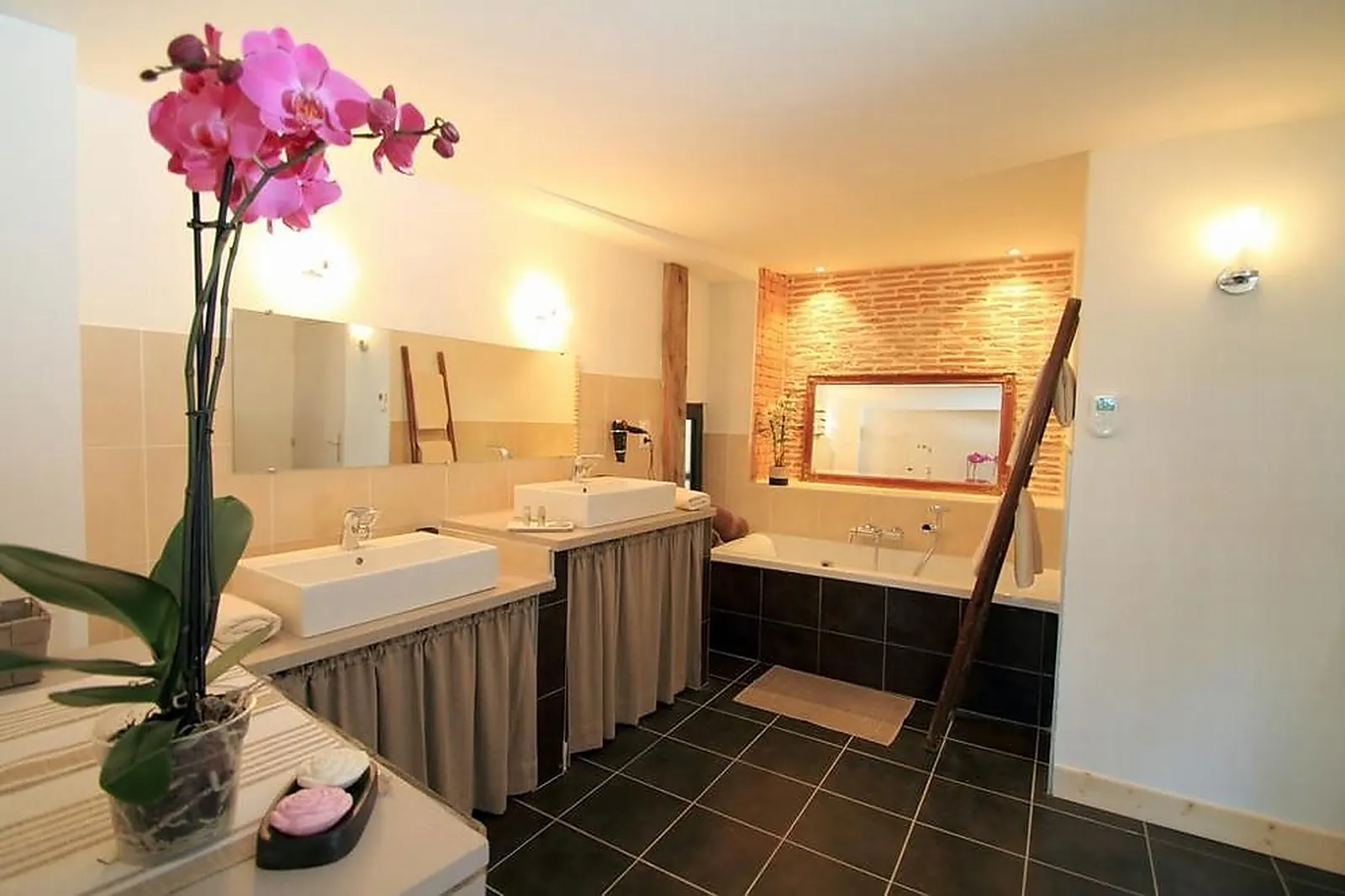 Lieux événementiels, LE MIEL DES MUSÉES