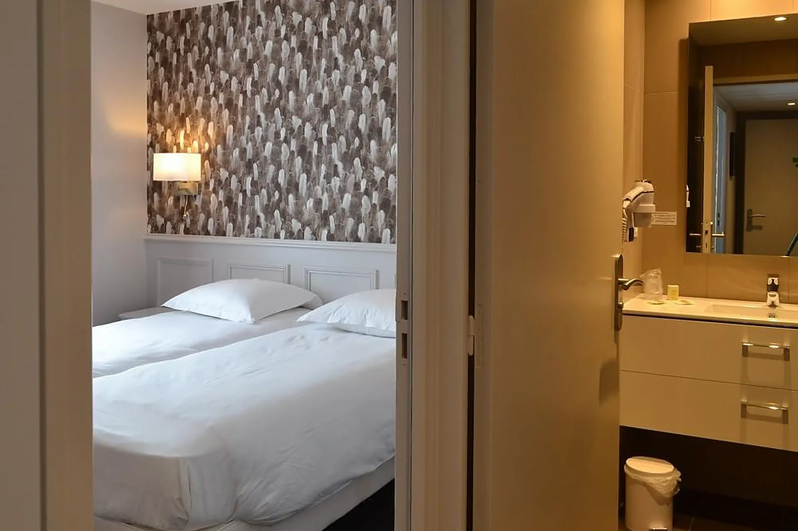 Lieux événementiels, LE MONARQUE