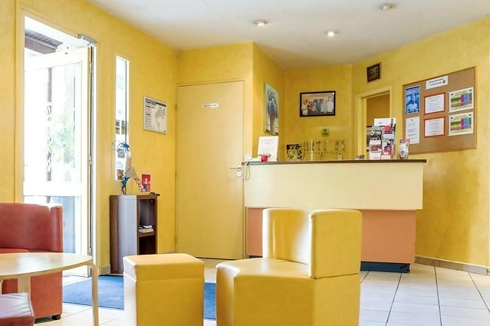 Lieux événementiels, LE MONT BROUILLY