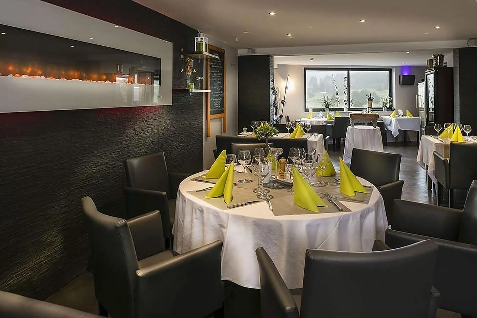 Lieux événementiels, LE MONT SAINT-JEAN