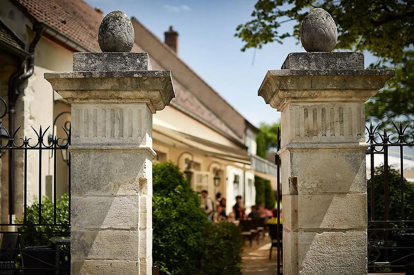 Lieux événementiels, LE MONTRACHET