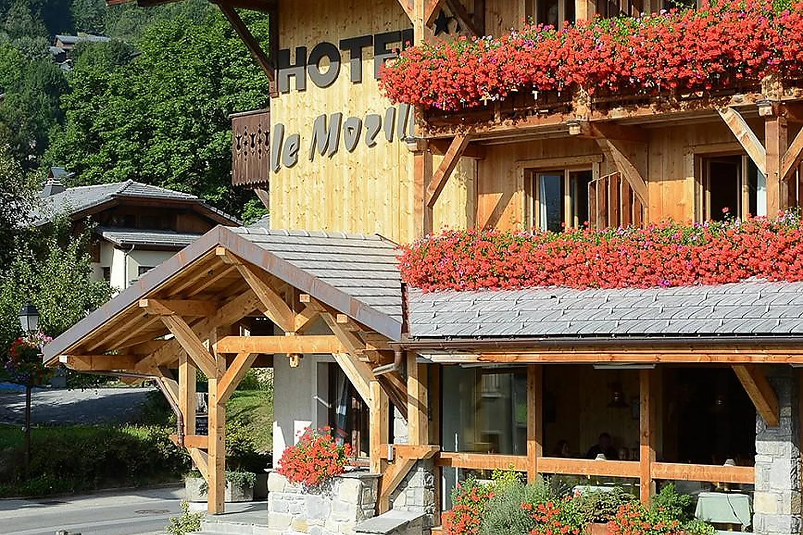 Lieux événementiels, LE MORILLON