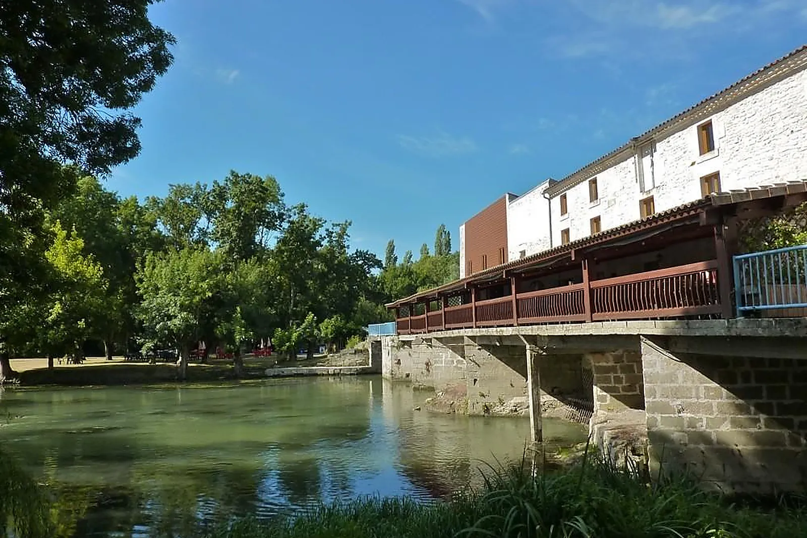Lieux événementiels, LE MOULIN DE LA BAINE