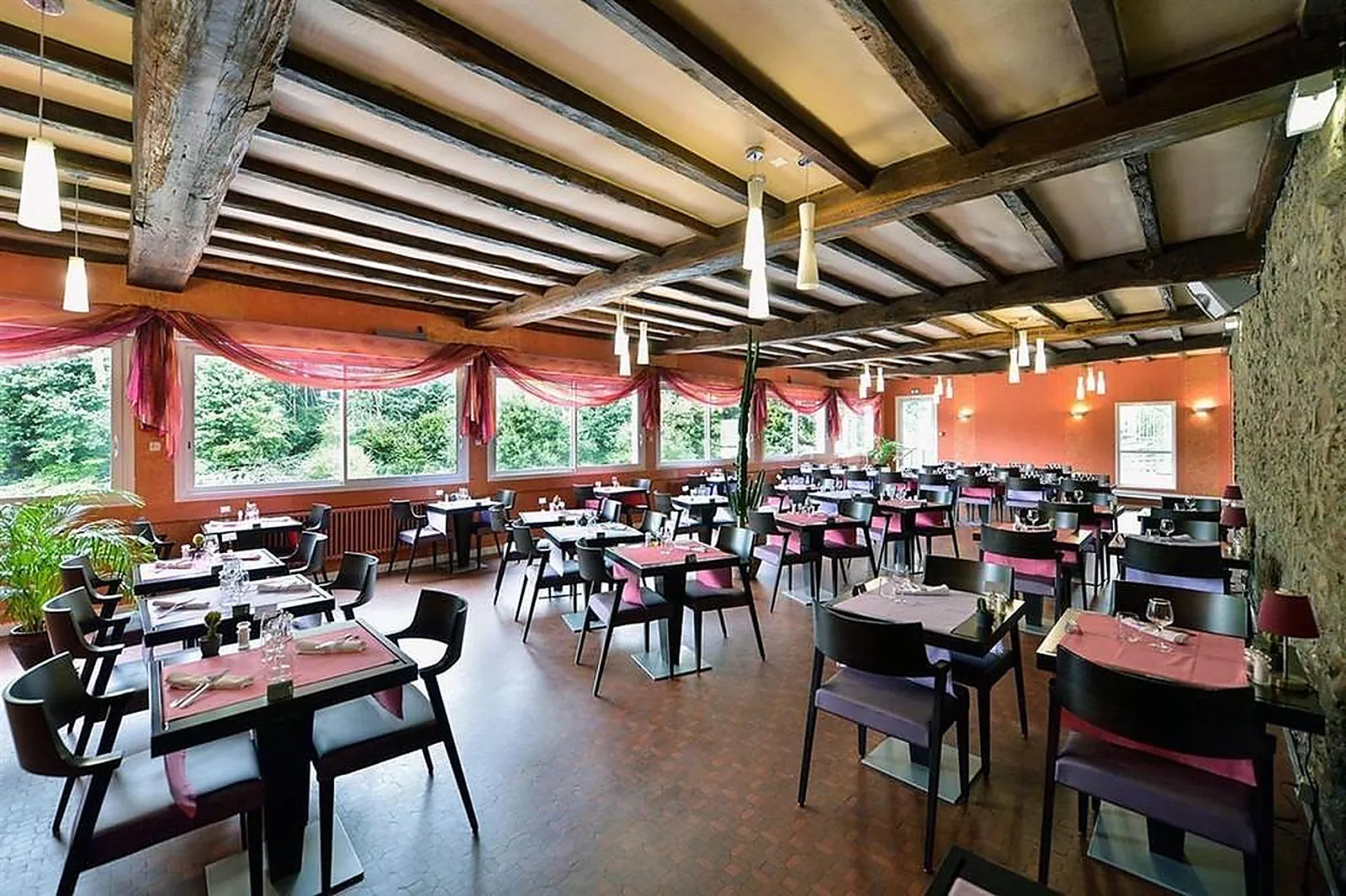 Lieux événementiels, LE MOULIN NEUF