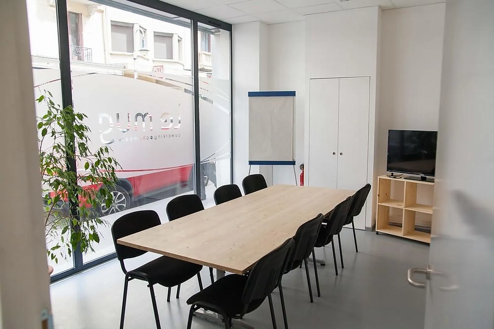 Lieux événementiels, LE MUG COWORKING
