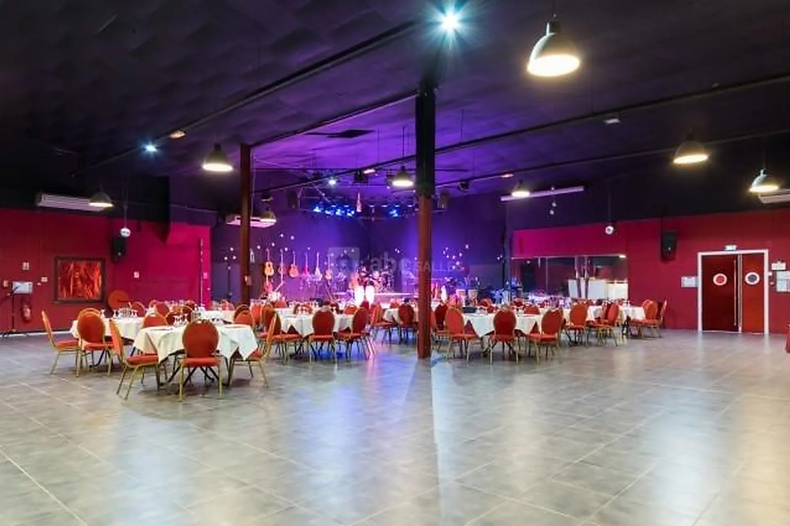 Lieux événementiels, LE MUSIC-HALL