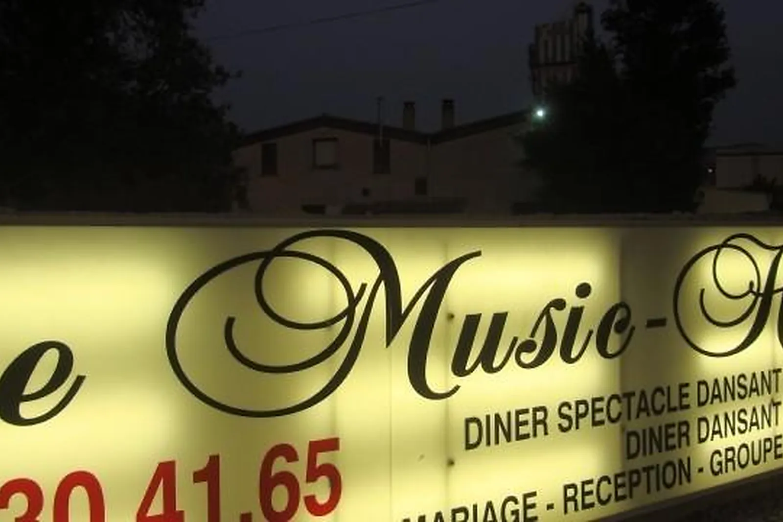 Lieux événementiels, LE MUSIC-HALL