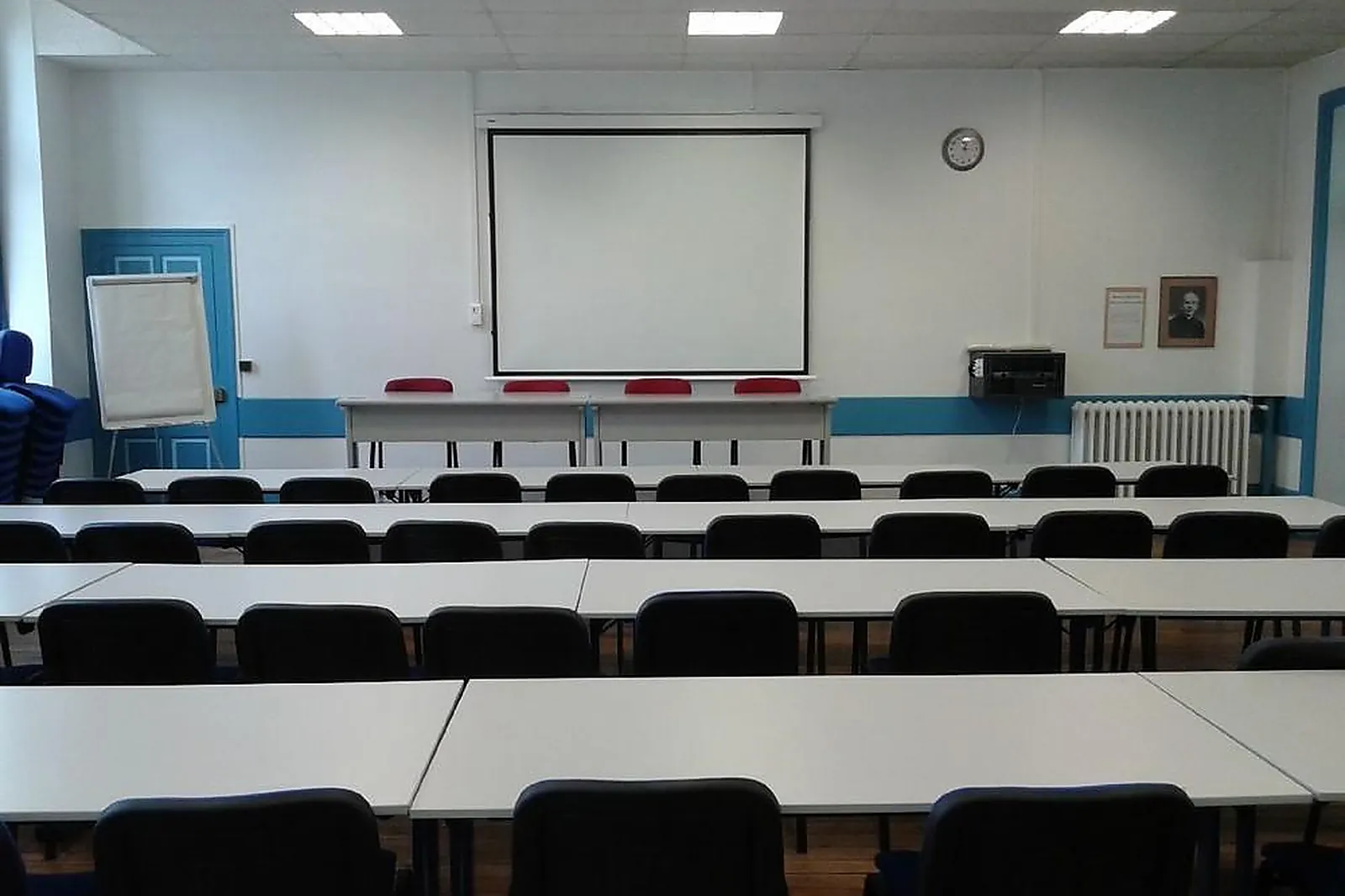 Lieux événementiels, LE NEUF BIS