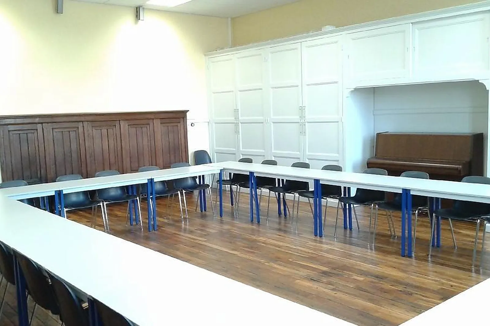 Lieux événementiels, LE NEUF BIS