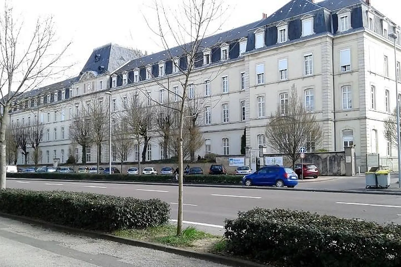 Lieux événementiels, LE NEUF BIS