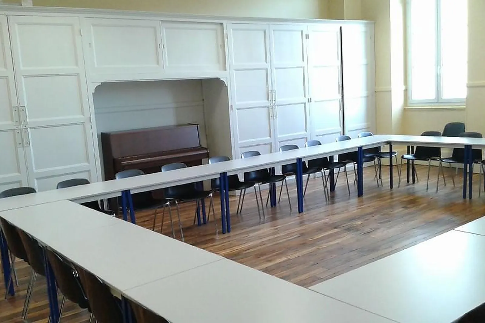 Lieux événementiels, LE NEUF BIS