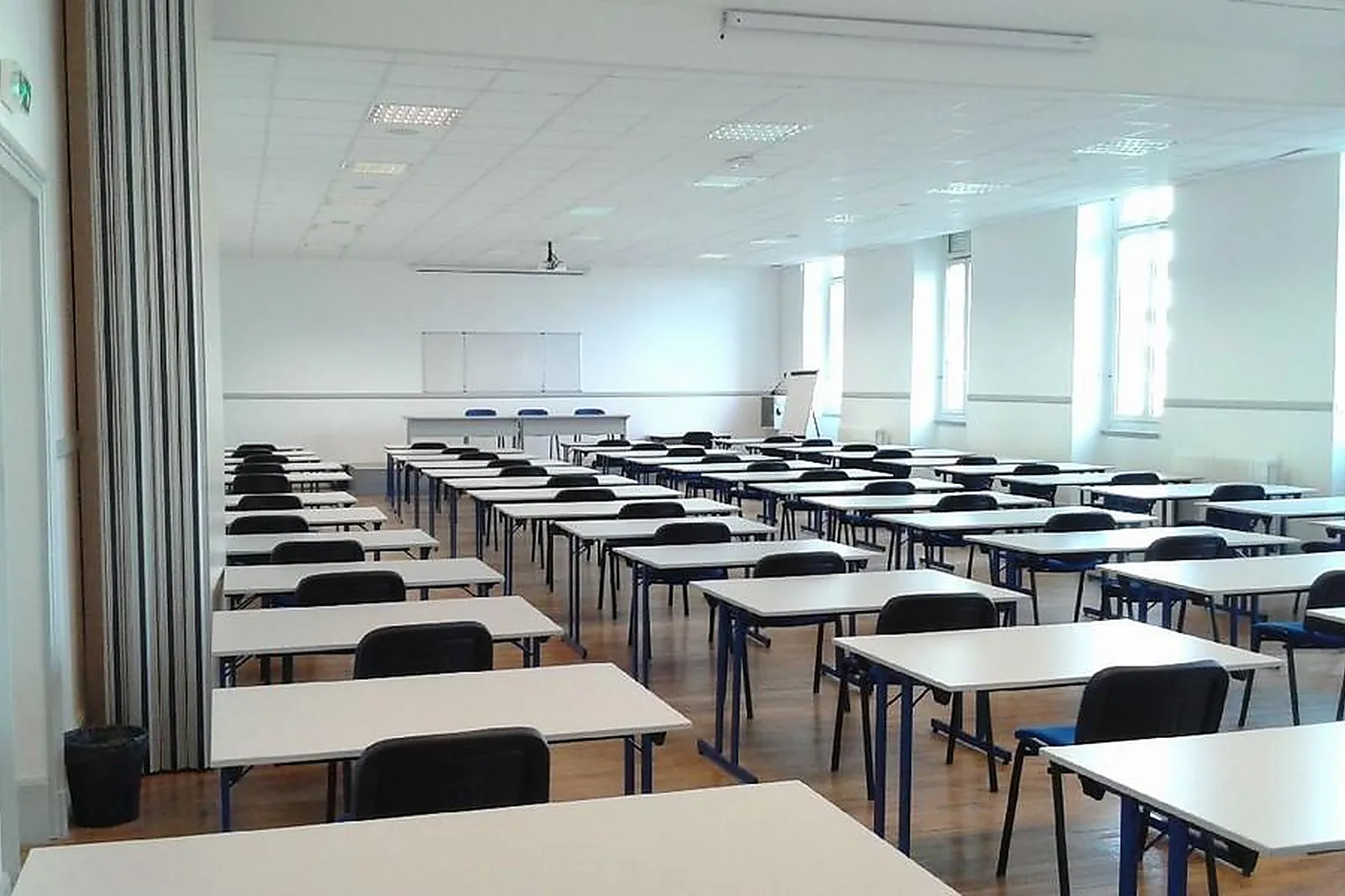 Lieux événementiels, LE NEUF BIS