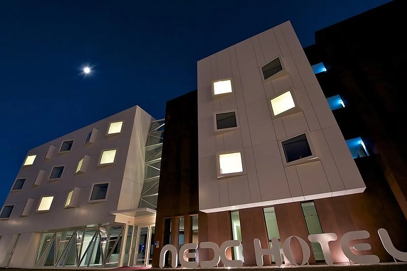 Lieux événementiels, LE NEXHOTEL