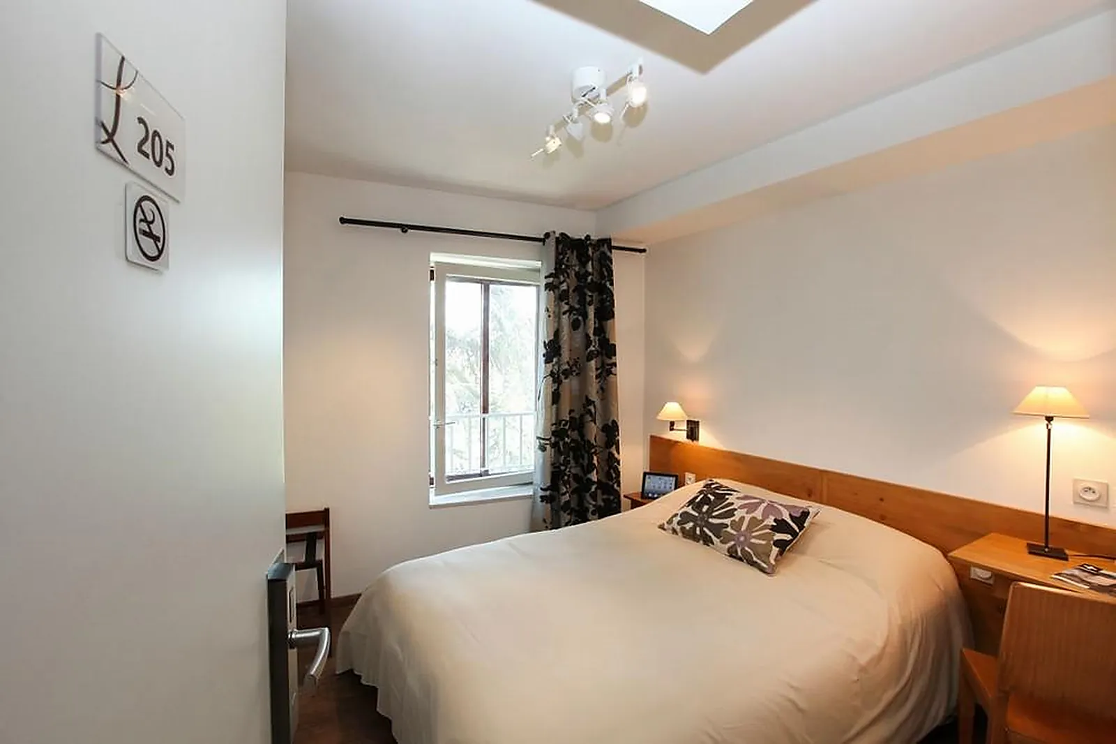 Lieux événementiels, LE NOUVEL HÔTEL