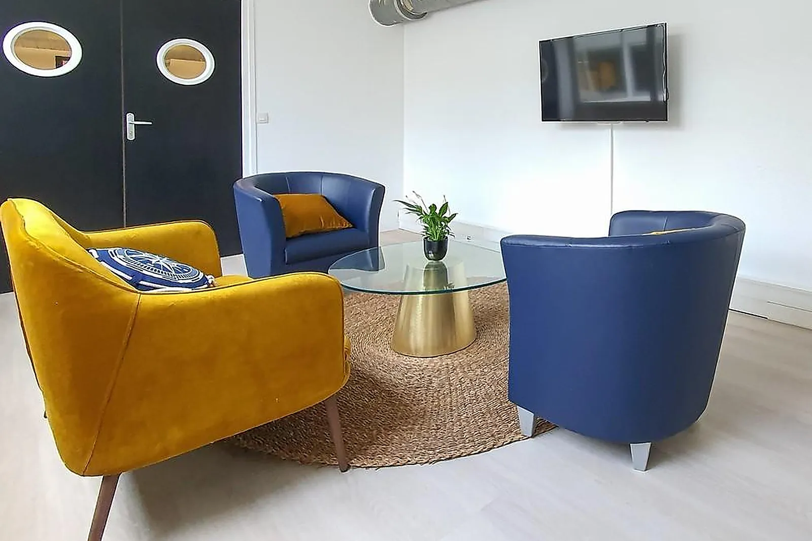 Lieux événementiels, LE PAKEBOT