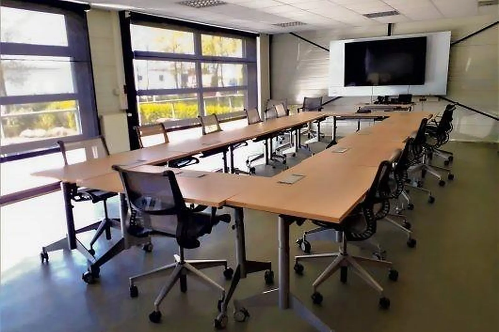 Lieux événementiels, LE PAKEBOT