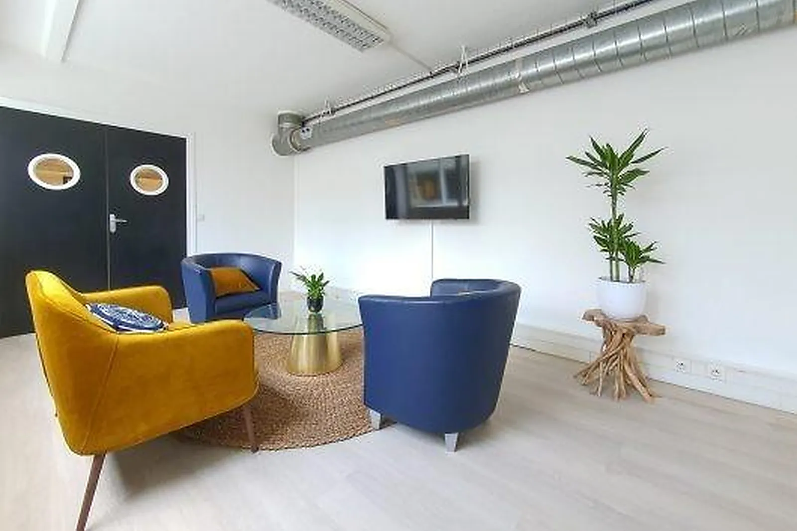 Lieux événementiels, LE PAKEBOT