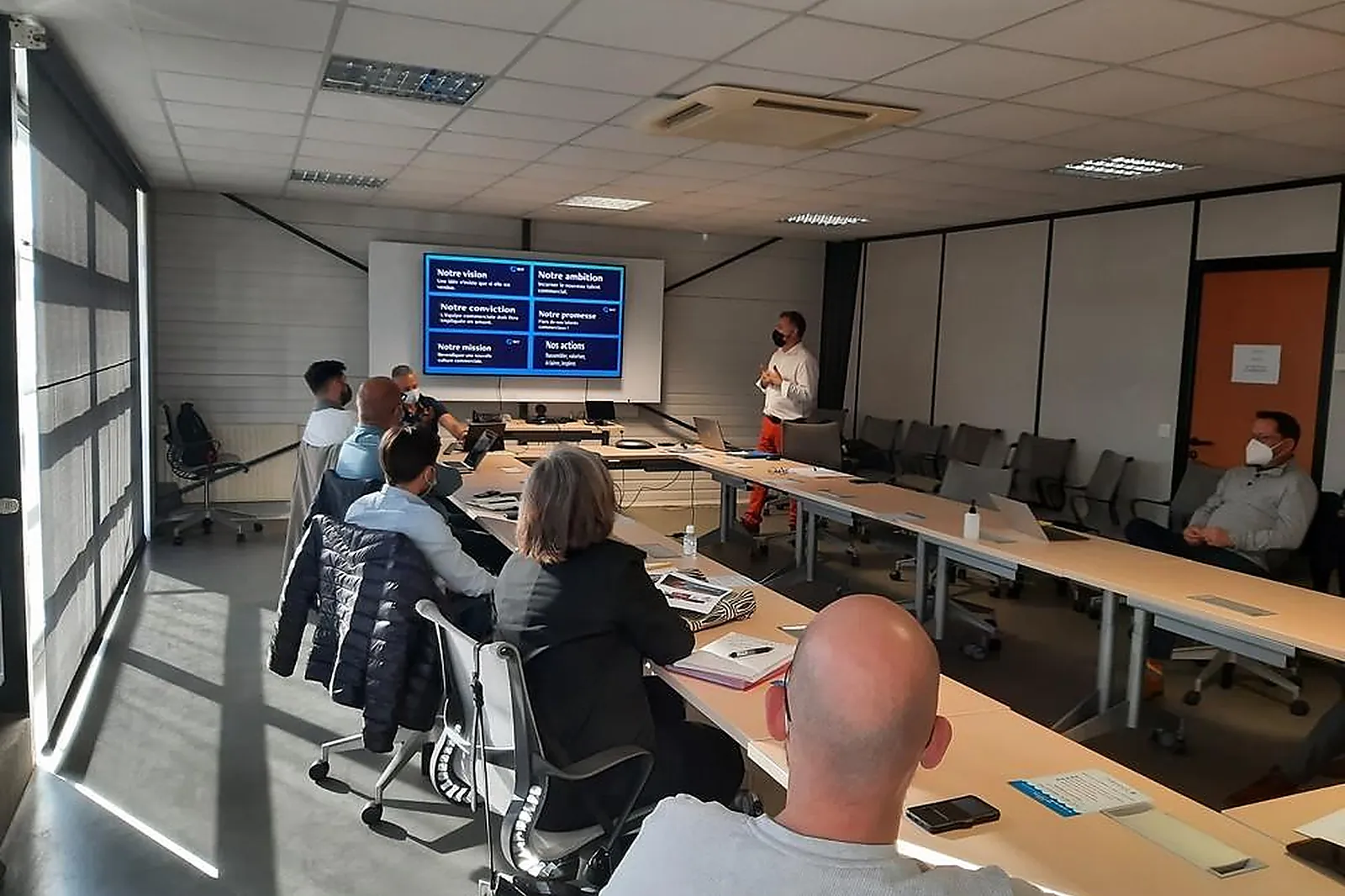 Lieux événementiels, LE PAKEBOT