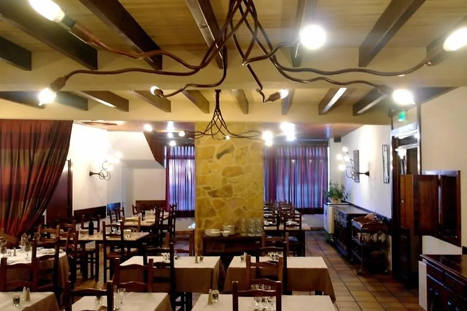 Lieux événementiels, LE PALOUS