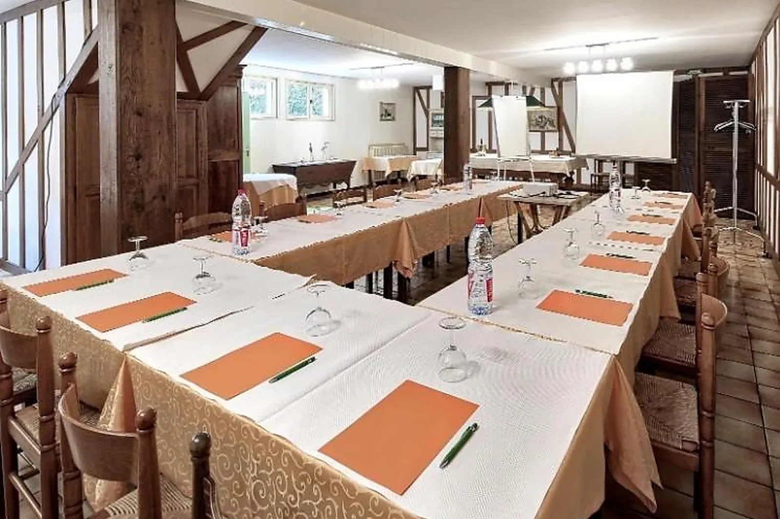 Lieux événementiels, LE PAN DE BOIS