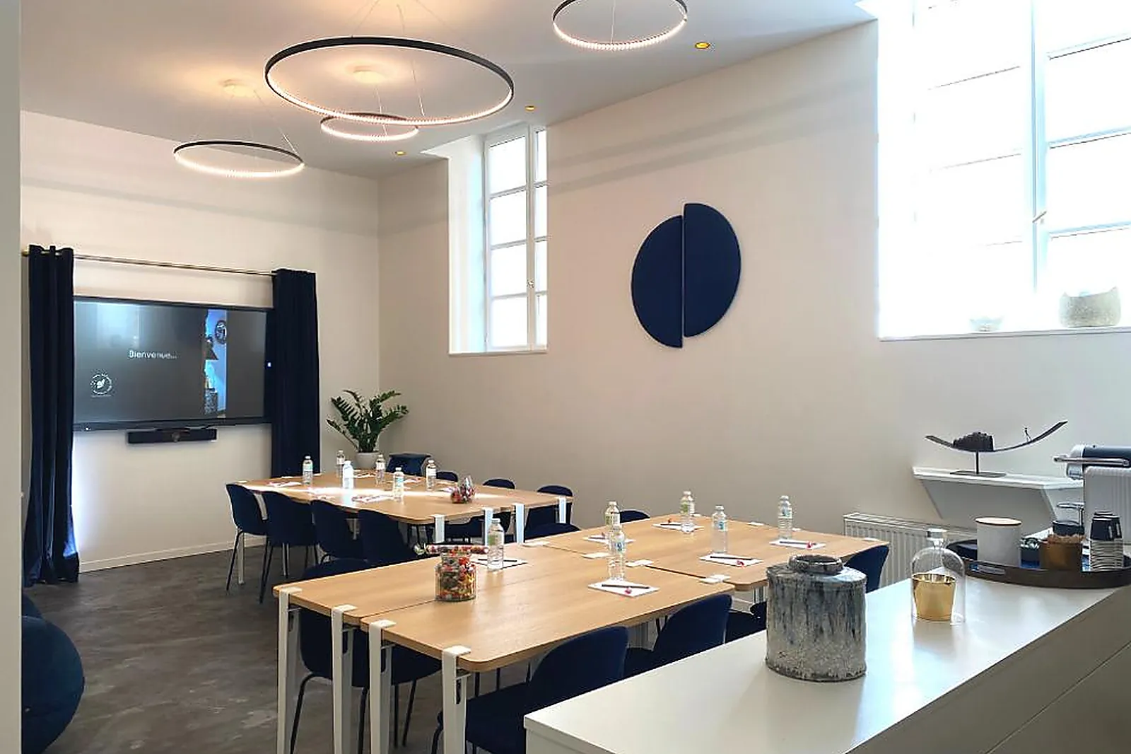 Lieux événementiels, LE PAPILLON BLEU