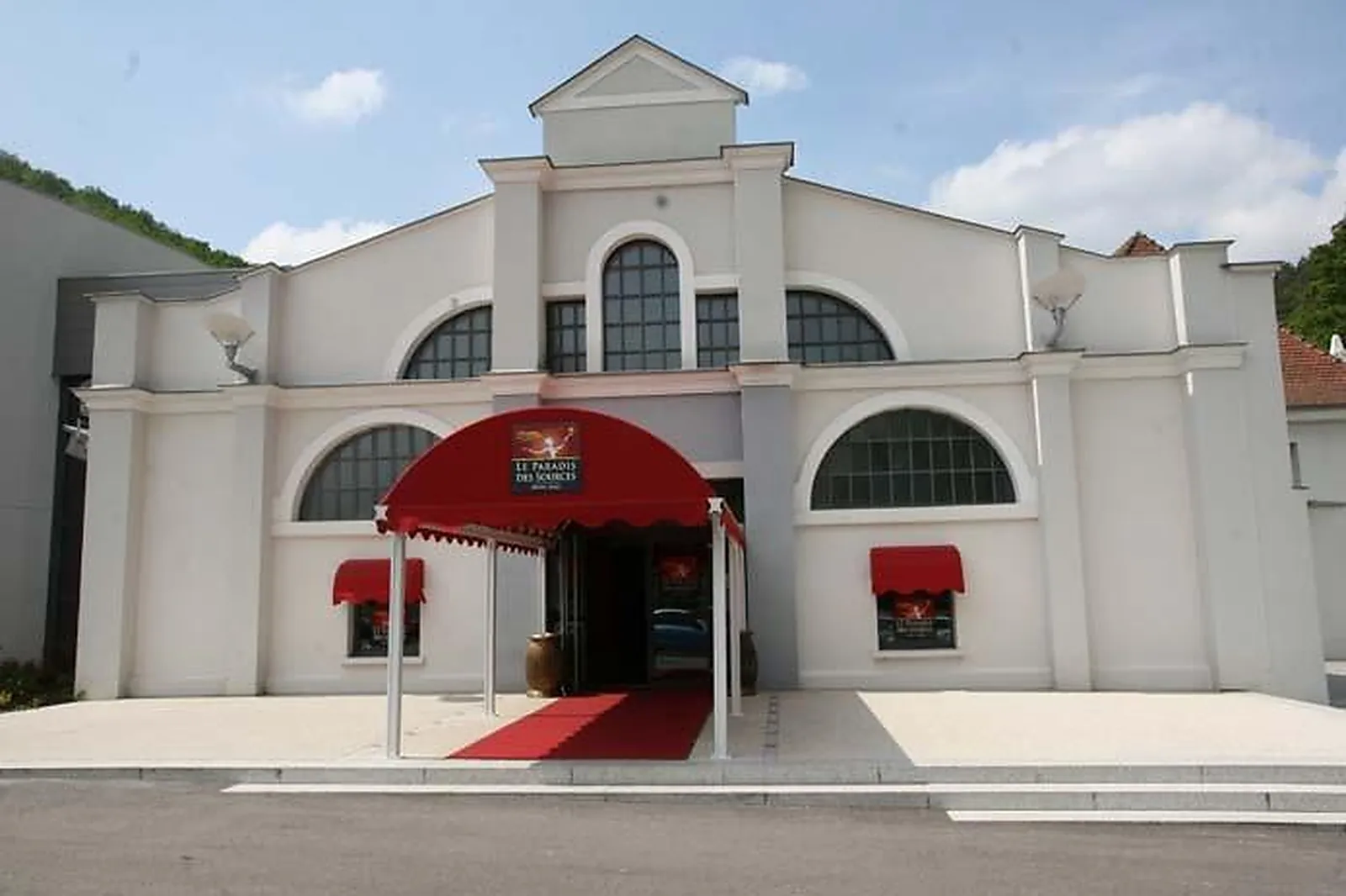 Lieux événementiels, LE PARADIS DES SOURCES