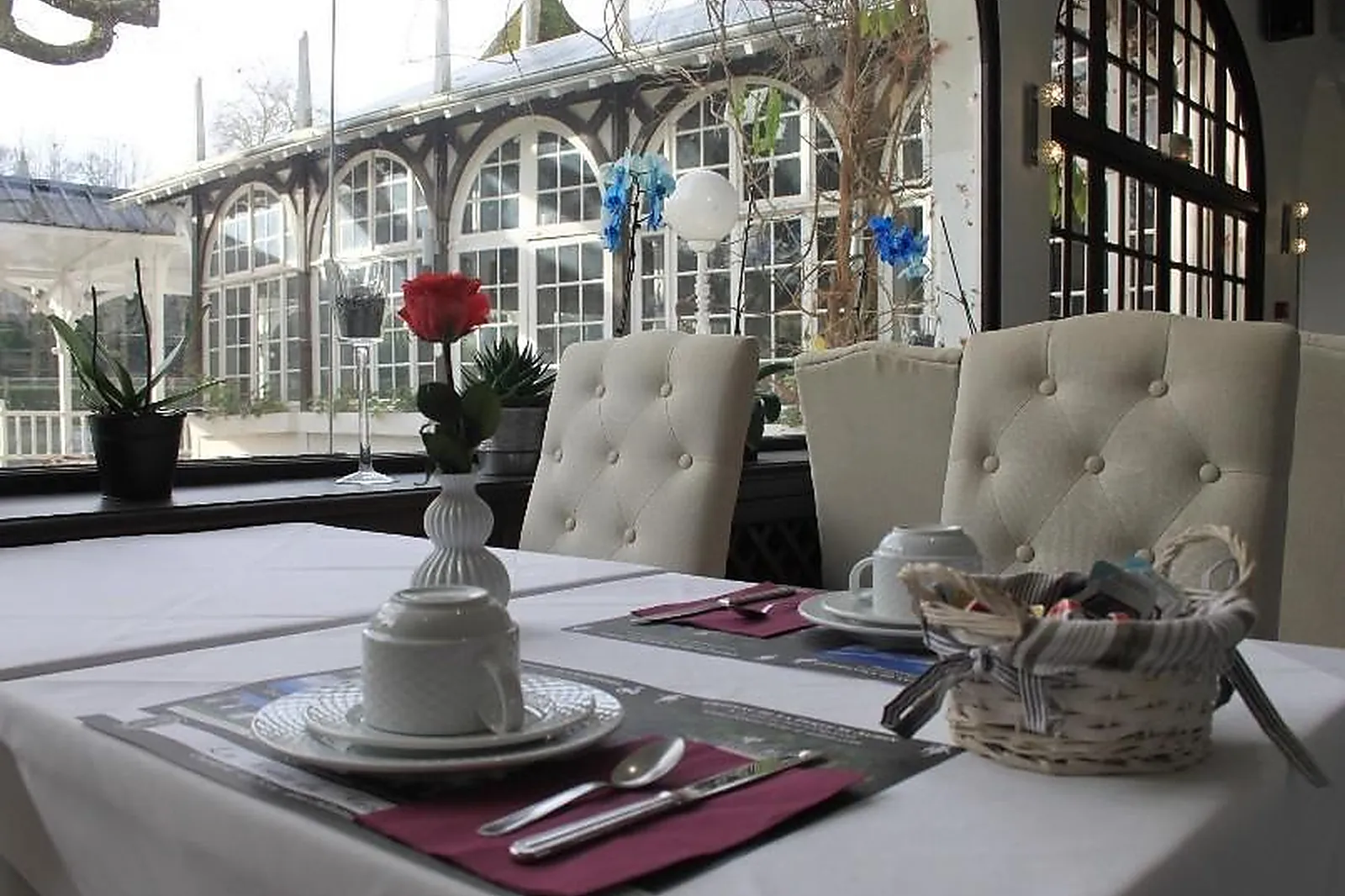 Lieux événementiels, LE PAVILLON BLEU OLIVET