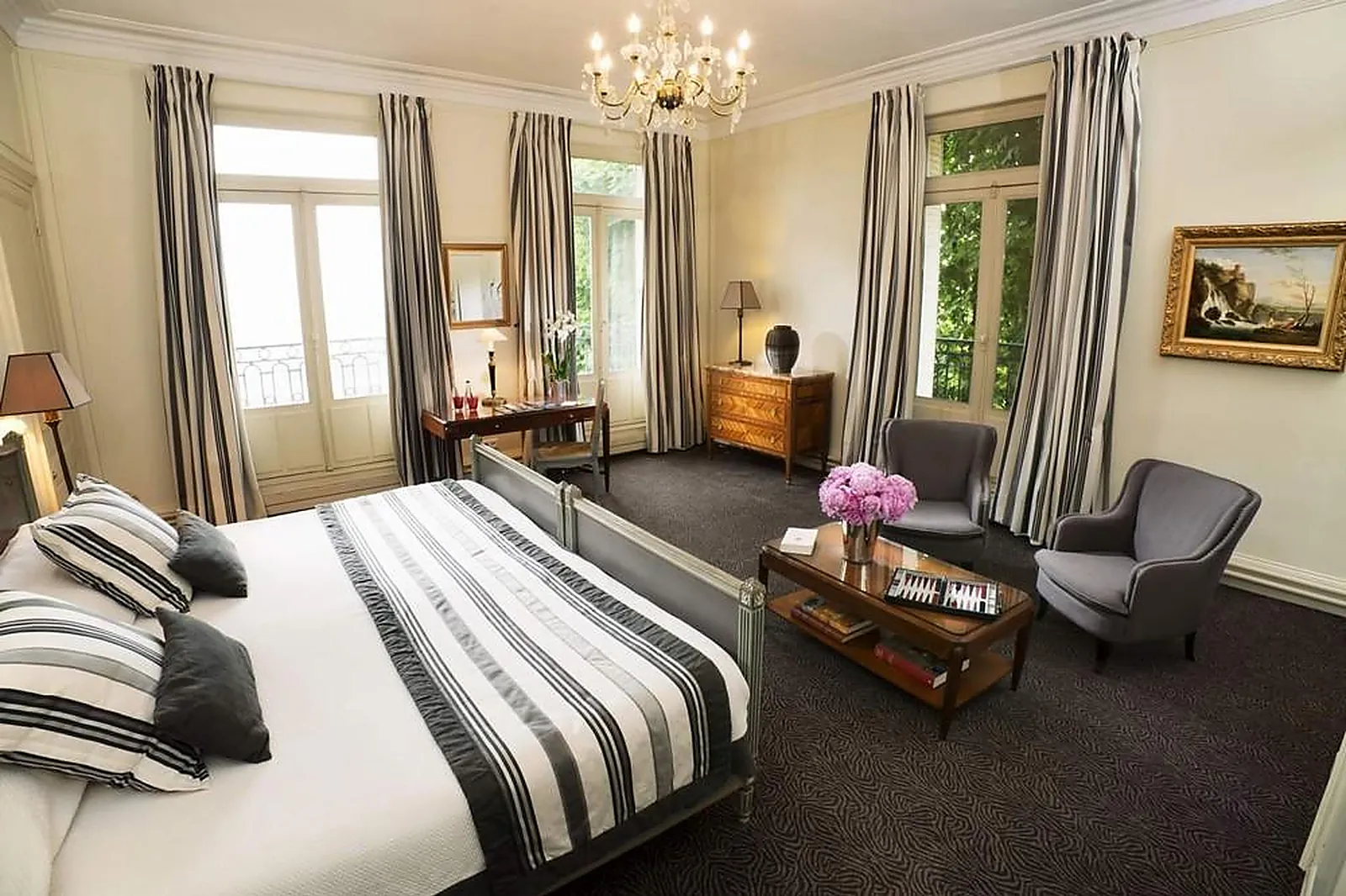 Lieux événementiels, LE PAVILLON HENRI IV