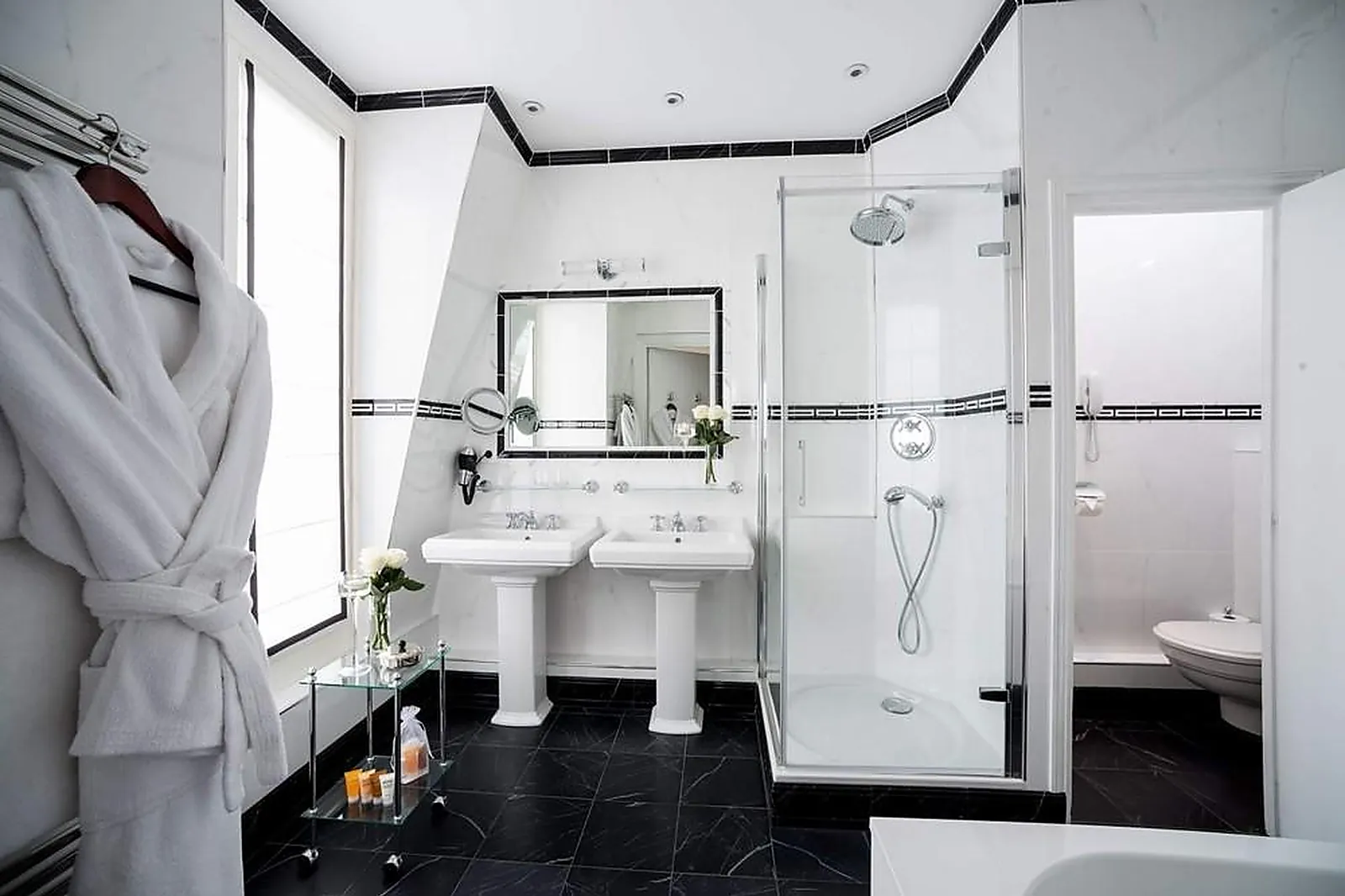 Lieux événementiels, LE PAVILLON HENRI IV