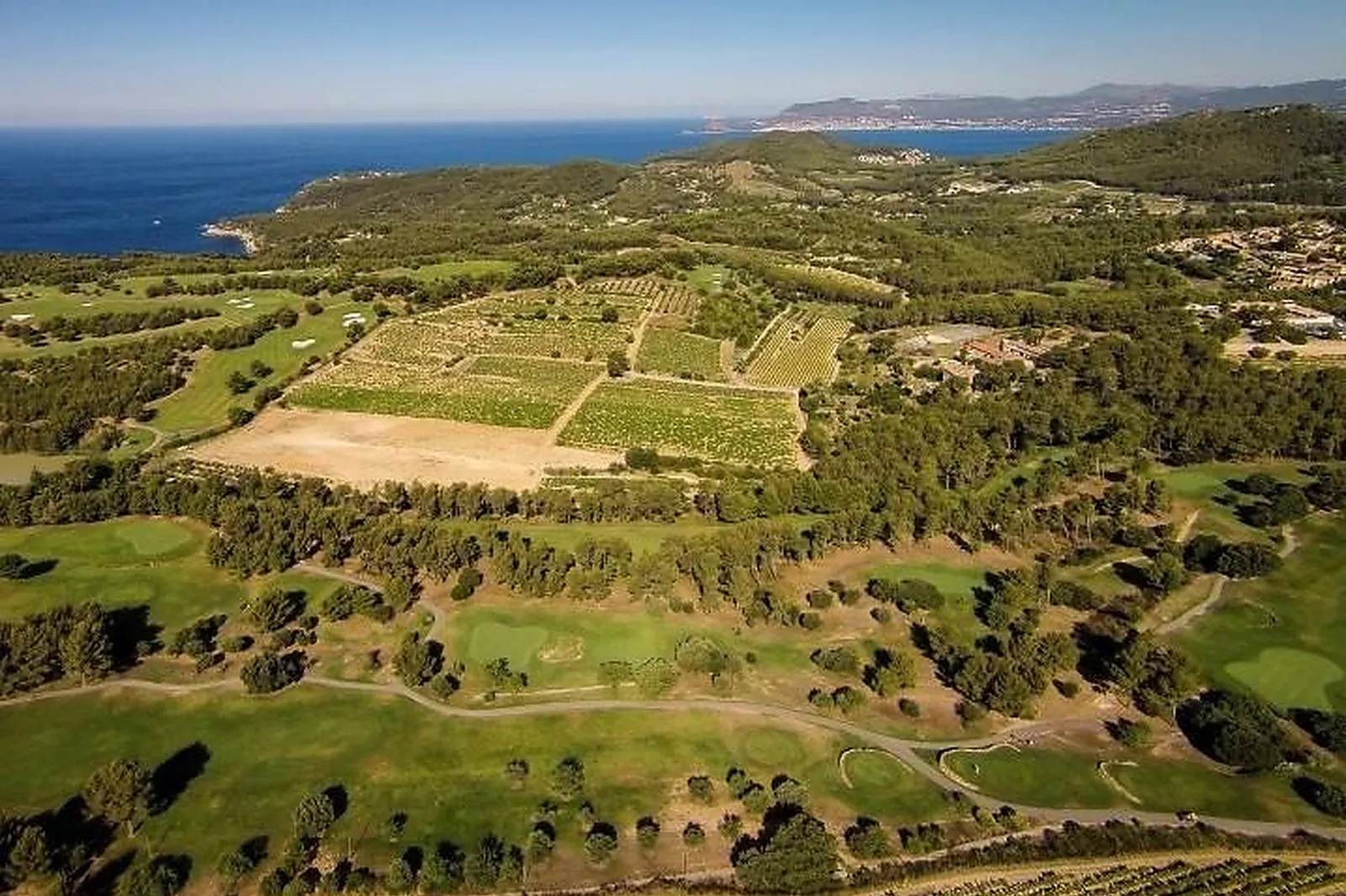 Lieux événementiels, LE PAVILLON DE FREGATE
