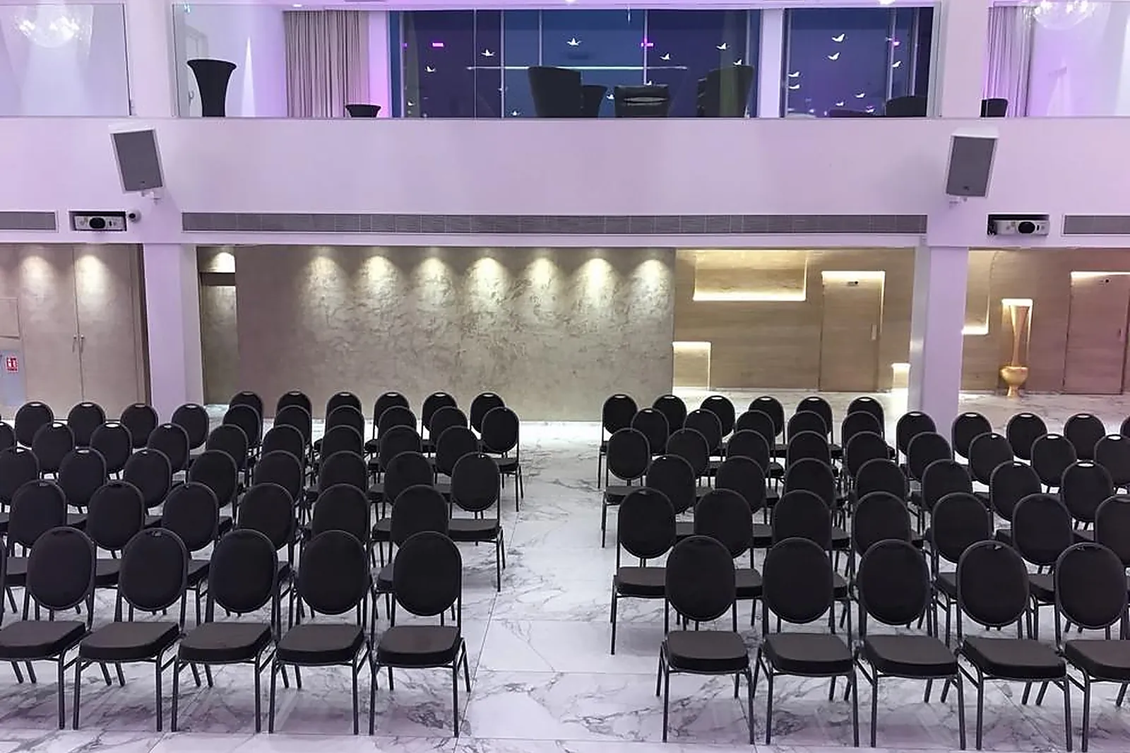 Lieux événementiels, LE PAVILLON DE LA SOIE