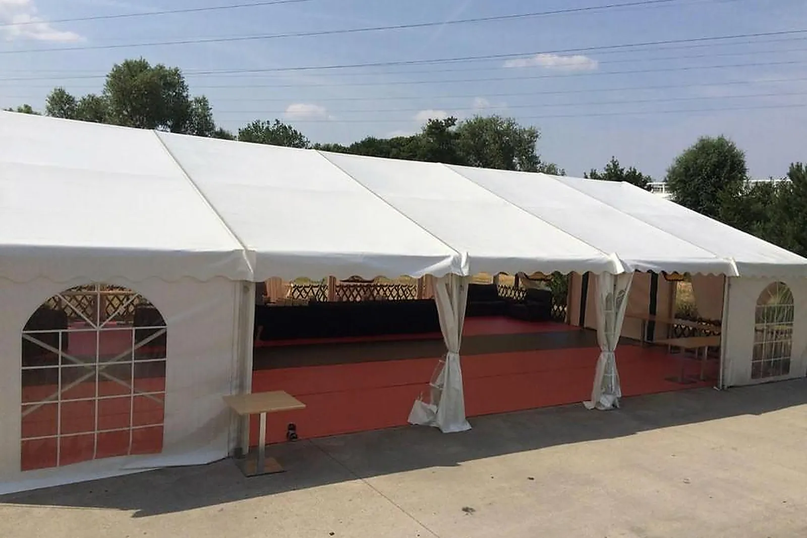 Lieux événementiels, LE PAVILLON DES BERGES