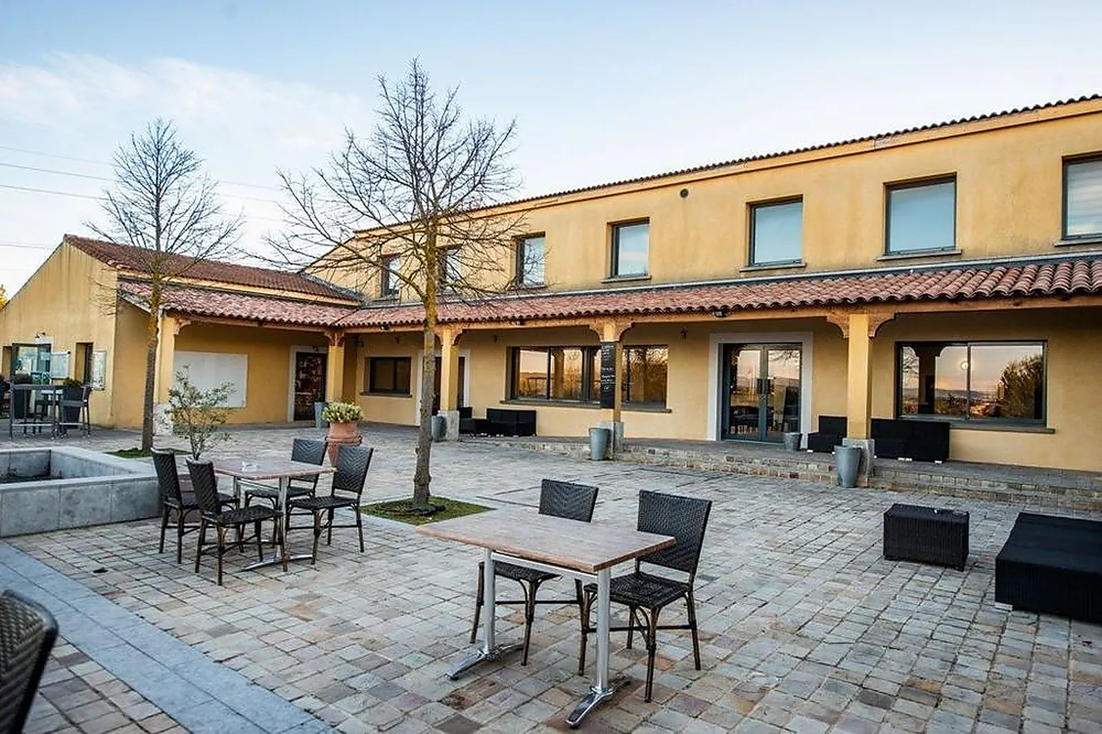 Lieux événementiels, LE PAVILLON DU GOLF