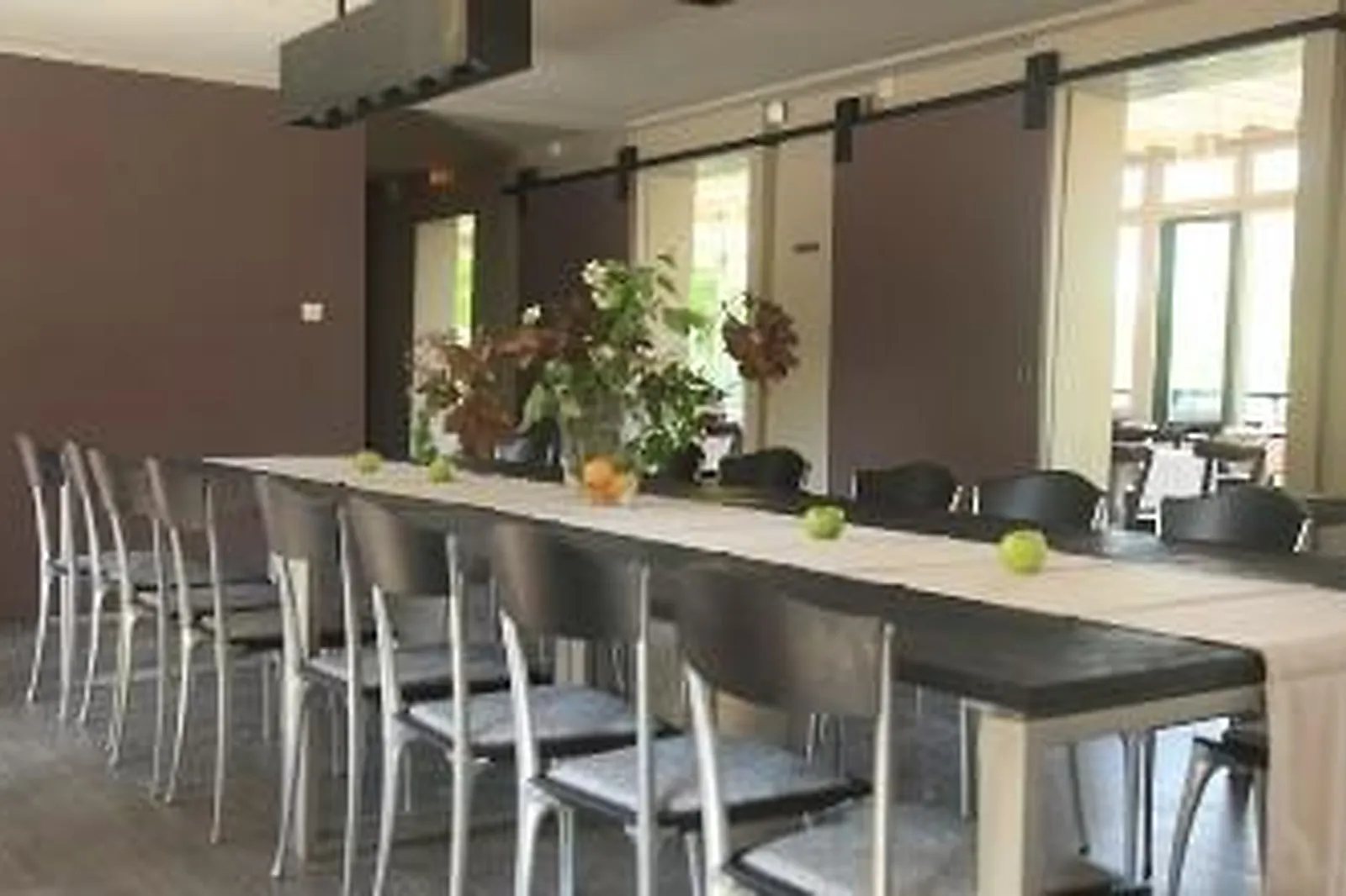 Lieux événementiels, LE PAVILLON DU LAC