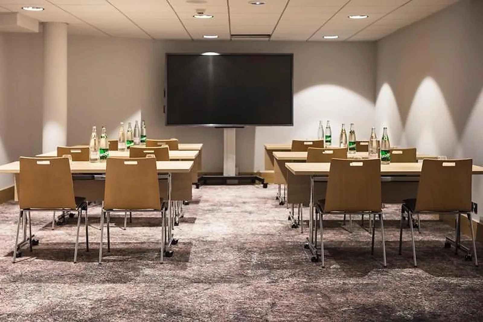 Lieux événementiels, LE PÉLICAN