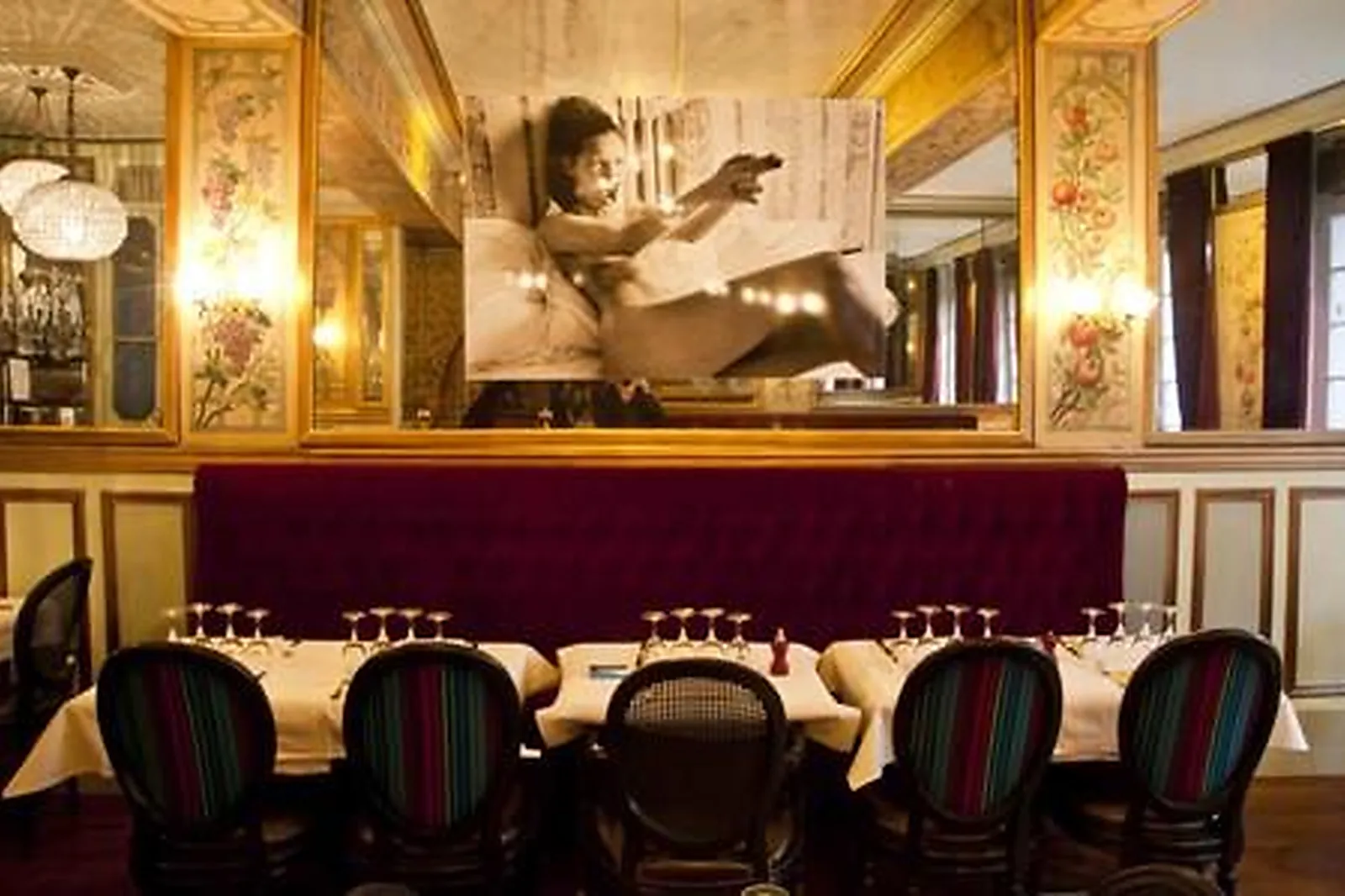 Lieux événementiels, LE PETIT BOUILLON PHARAMOND