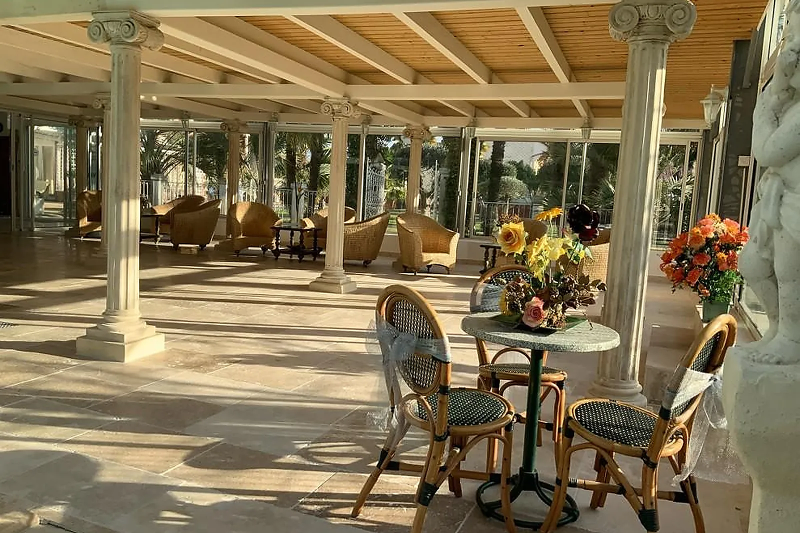 Lieux événementiels, LE PETIT CHÂTEAU COLONIAL