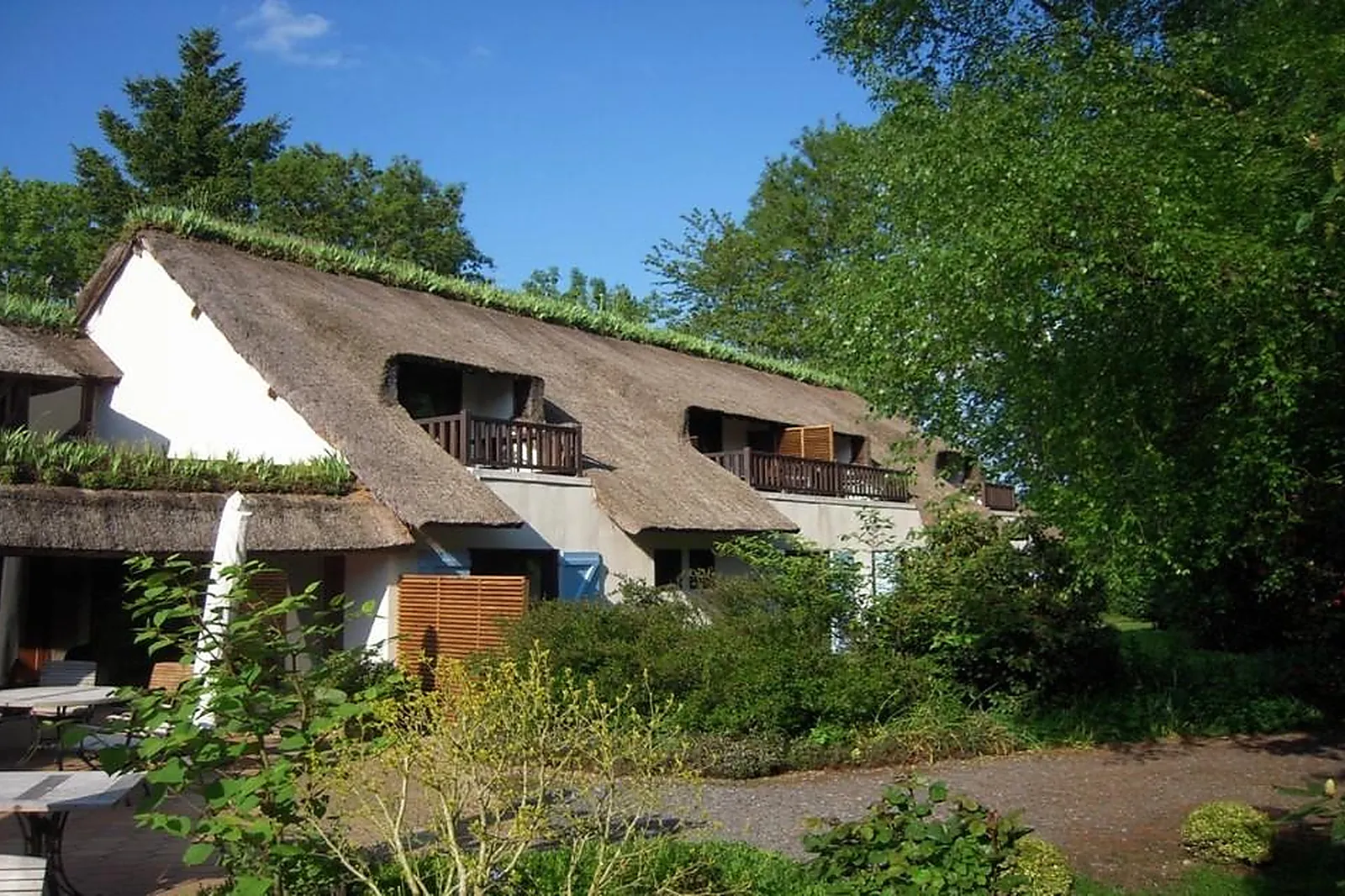 Lieux événementiels, LE PETIT COQ AUX CHAMPS