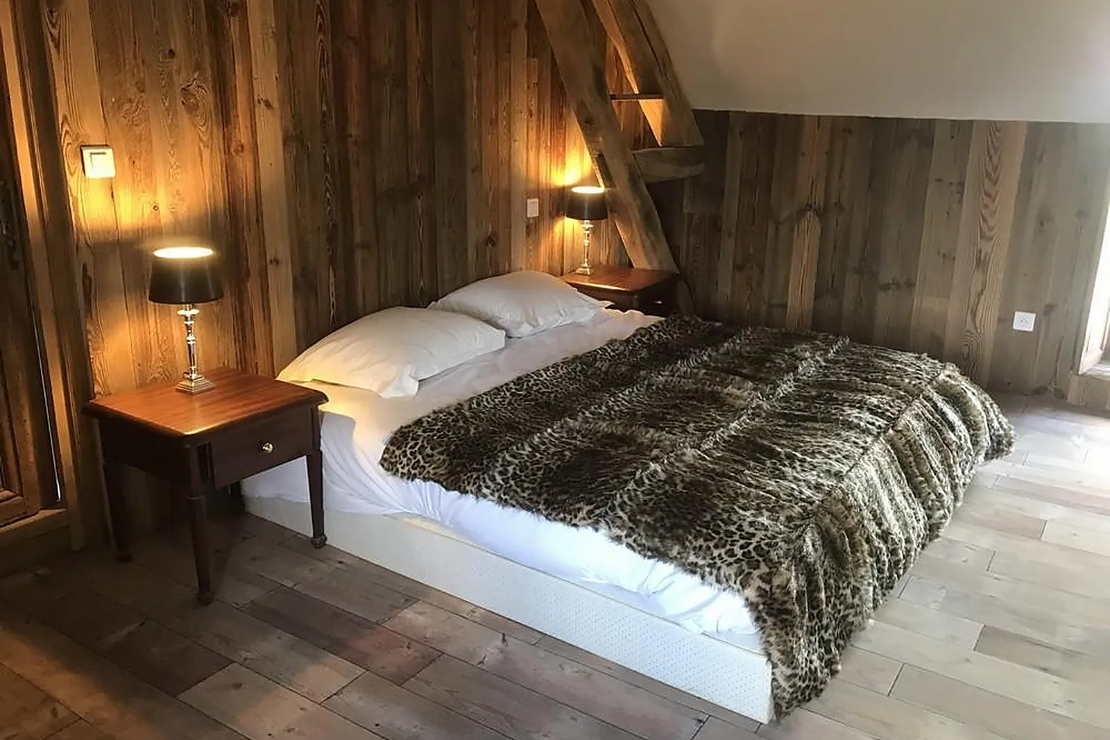 Lieux événementiels, LE PETIT VALOT