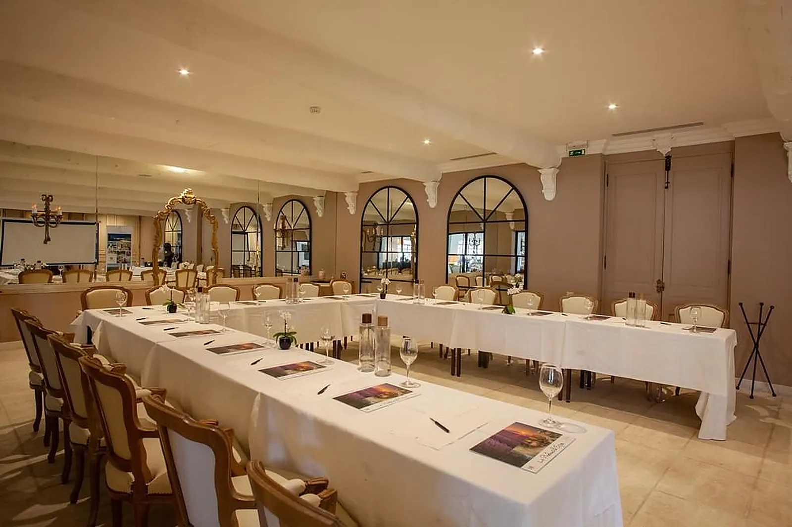 Lieux événementiels, LE PHÉBUS ET SPA