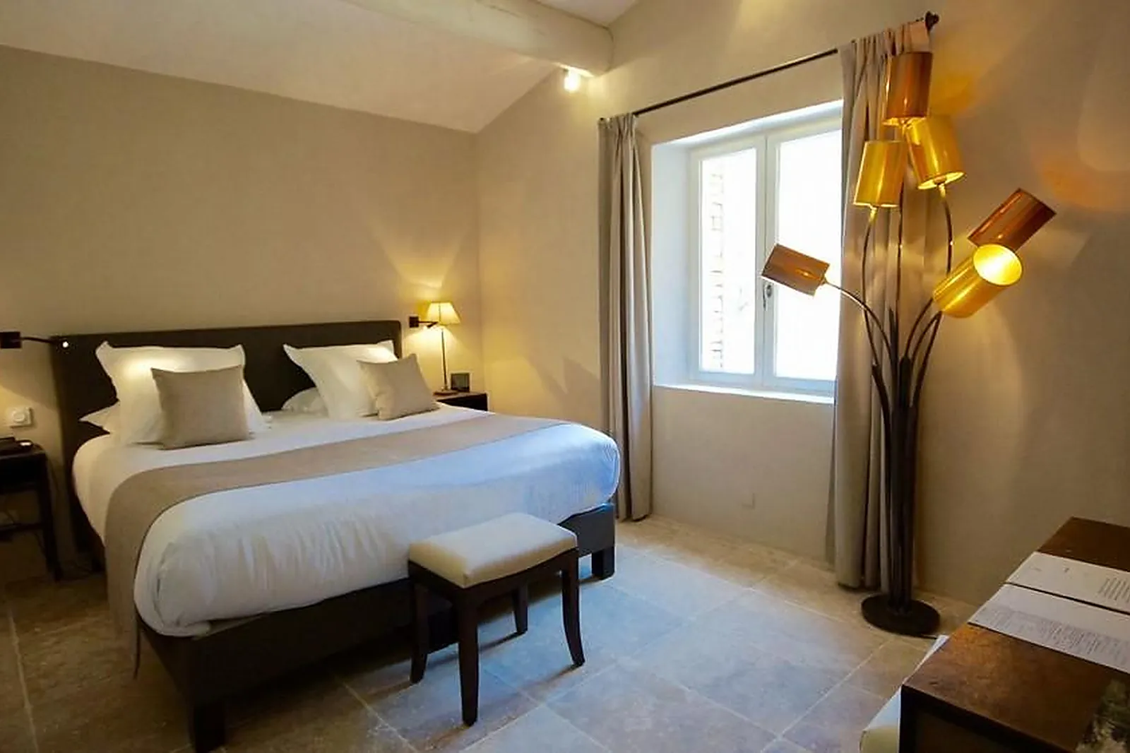 Lieux événementiels, LE PHÉBUS ET SPA