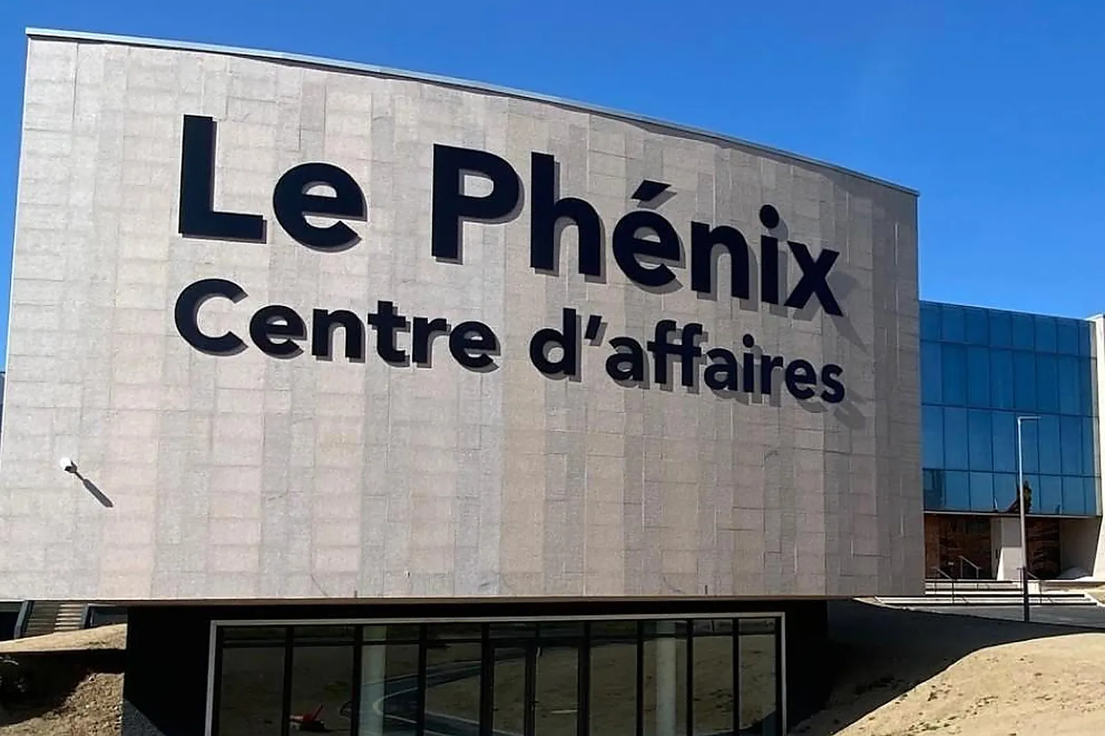 Lieux événementiels, LE PHÉNIX