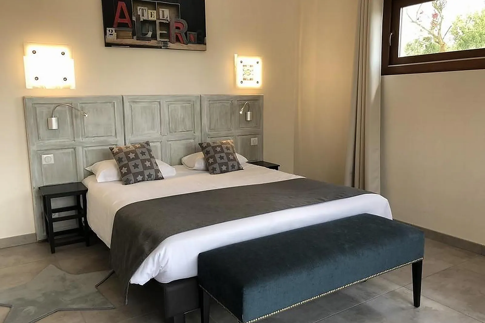 Lieux événementiels, LE PIGEONNIER DU PERRON