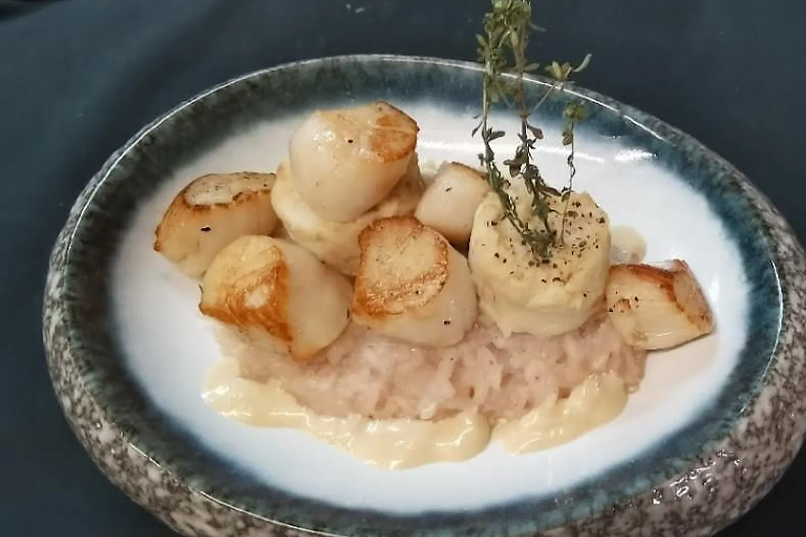 Lieux événementiels, LE PONT SAINT-ETIENNE