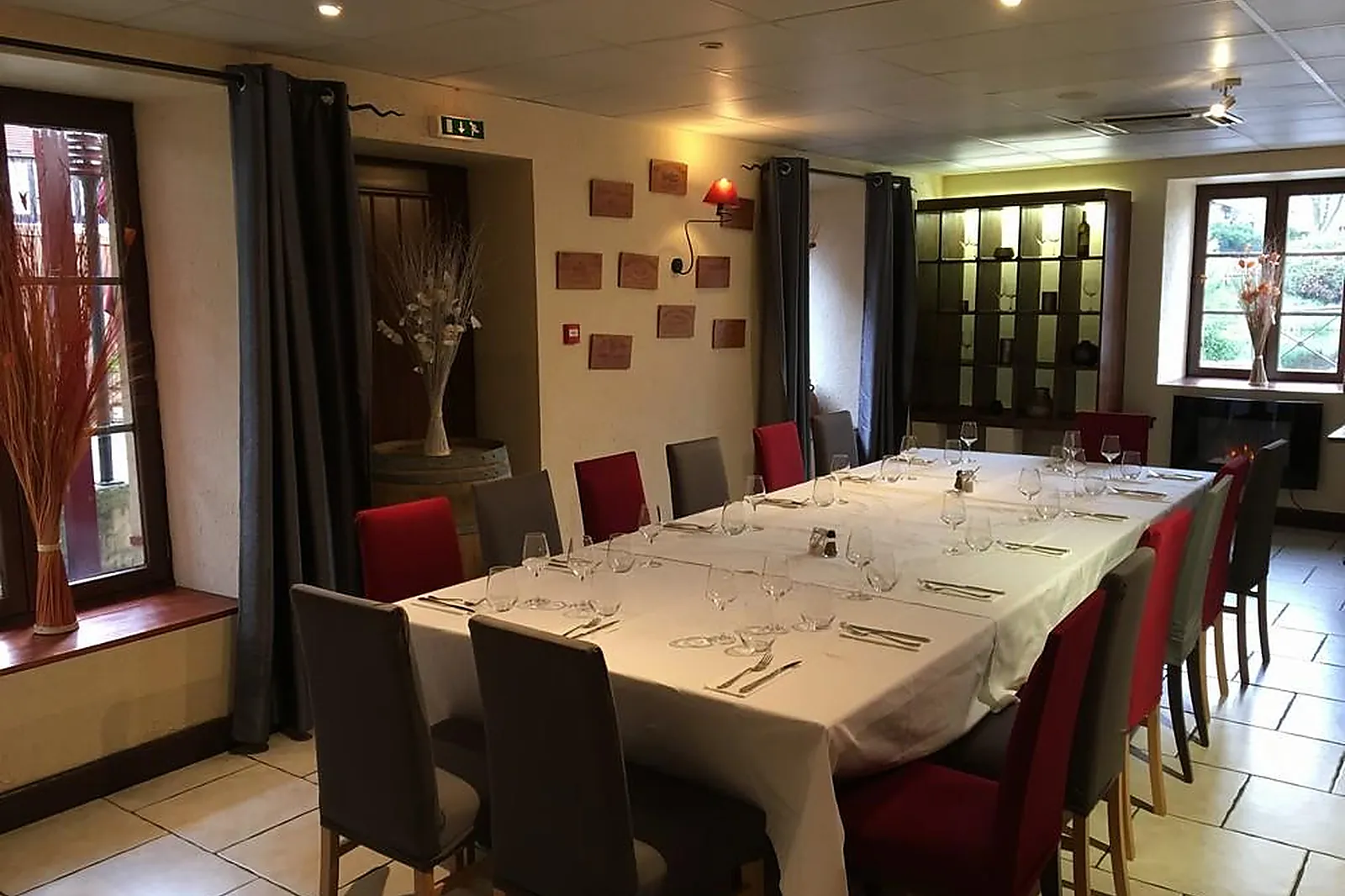 Lieux événementiels, LE PONT SAINT-ETIENNE