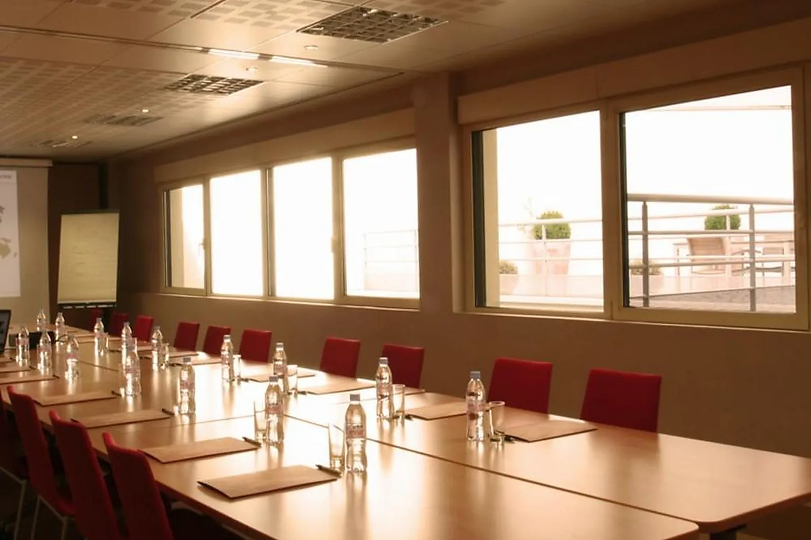 Lieux événementiels, LE PRÉ CARRÉ