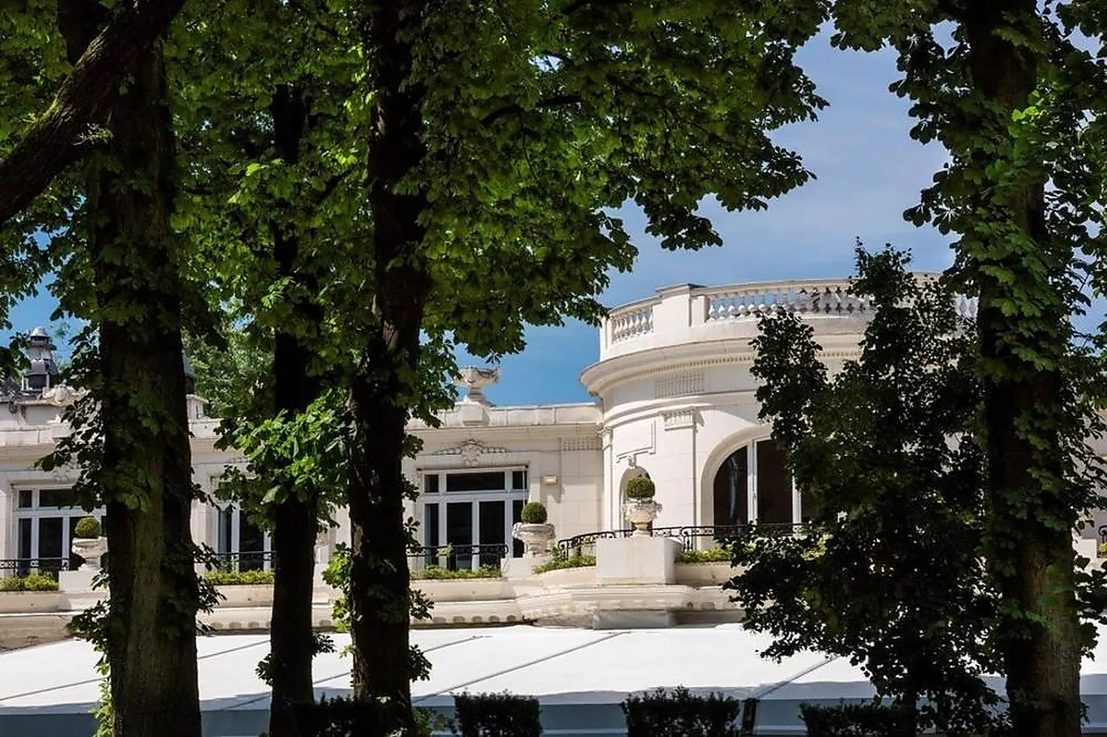 Lieux événementiels, LE PRE CATELAN